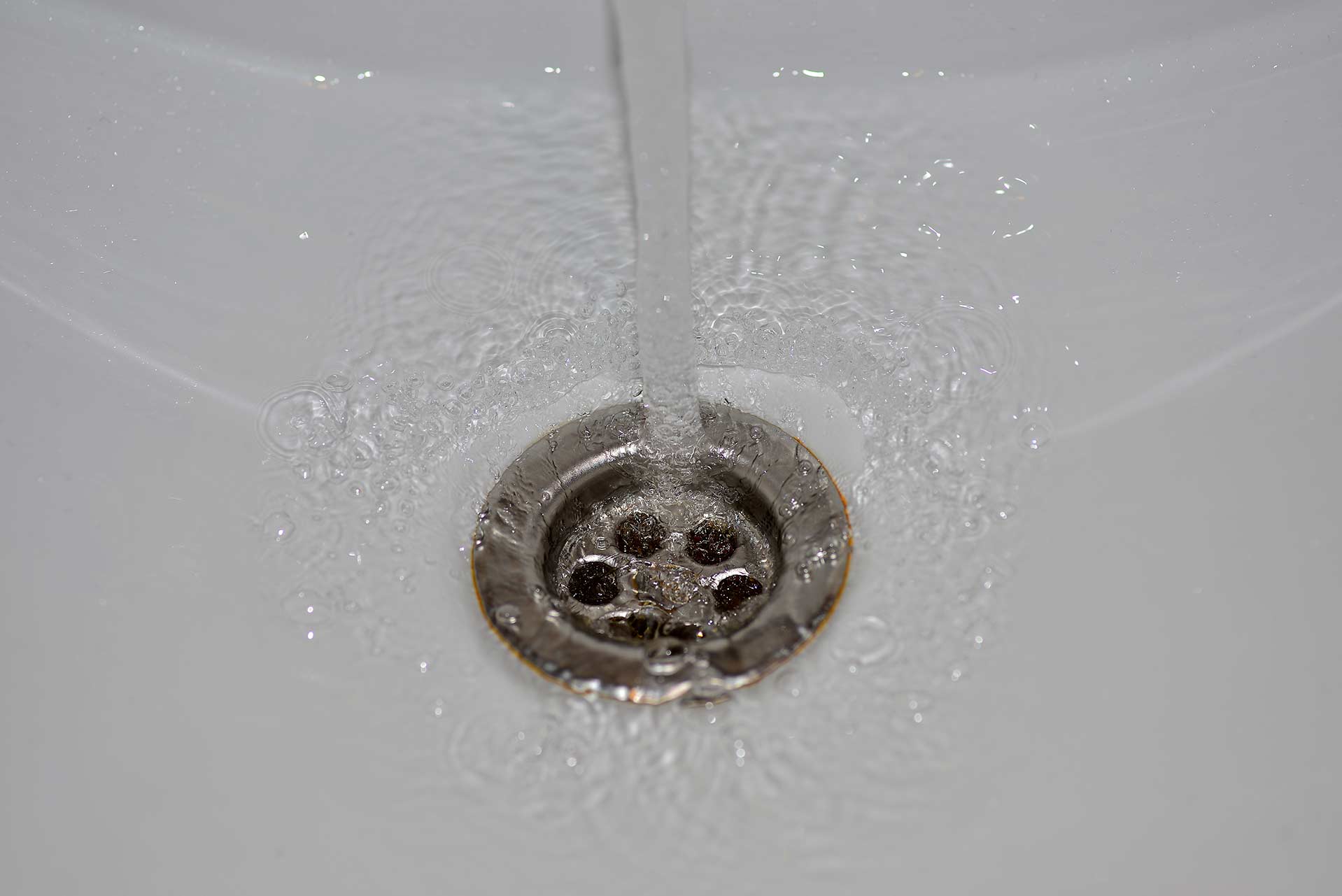A2B Drains provides services to unblock blocked sinks and drains for properties in Spitalfields.